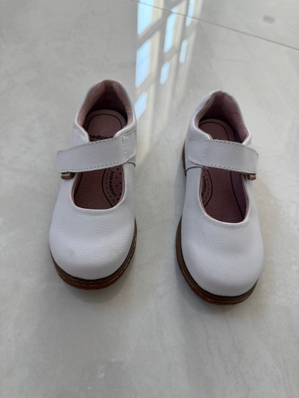Pediped White Dress Shoes for Kids - size US 9 - 9.5, EU 26 - Picture 2 of 14